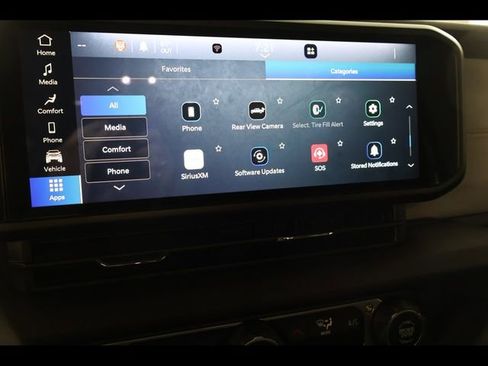 Used 2024 Jeep Gladiator Sport image 22