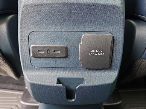 New 2026 Ford Maverick Lariat AWD/4WD image 12