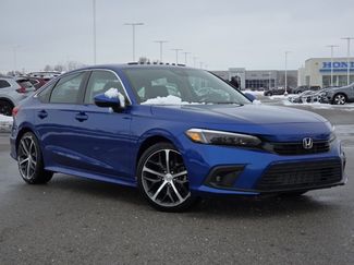 Used 2023 Honda Civic Touring video 2