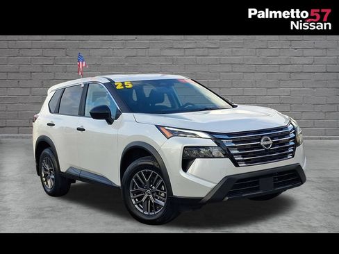 Used 2025 Nissan Rogue S FWD image 1