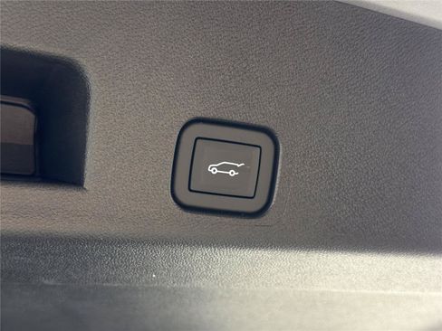 New 2026 GMC Acadia Elevation w/ Black Edition FWD image 18