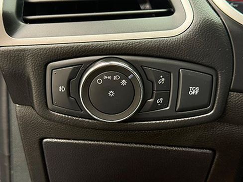 Used 2021 Ford Edge SEL w/ Cargo Accessory Package FWD image 23