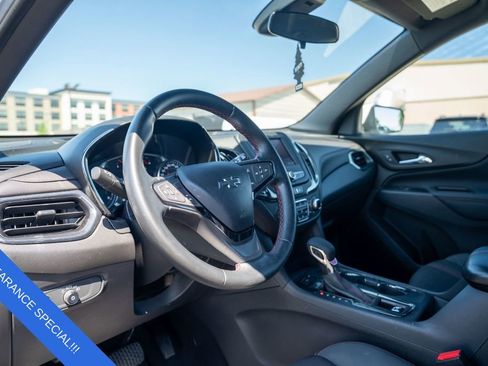 Used 2023 Chevrolet Equinox RS image 19