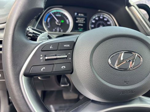 Used 2023 Hyundai Sonata SEL w/ Cargo Package image 18
