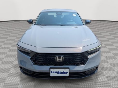 Used 2025 Honda Accord Sport image 8