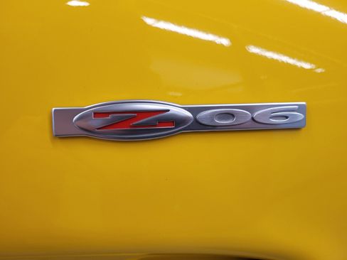 Used 2001 Chevrolet Corvette Z06 w/ Memory Pkg image 15