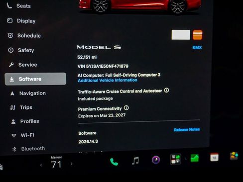 Used 2022 Tesla Model S Standard Range AWD/4WD image 25