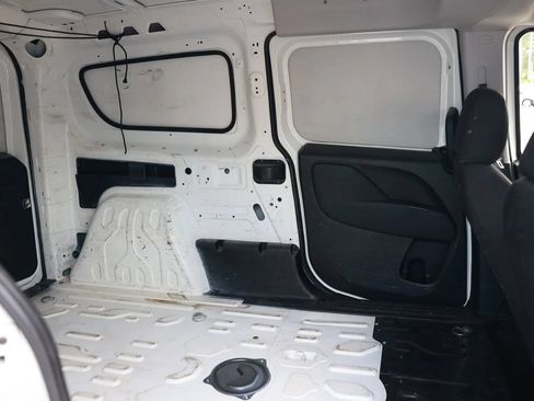 Used 2019 RAM ProMaster City Tradesman FWD image 26