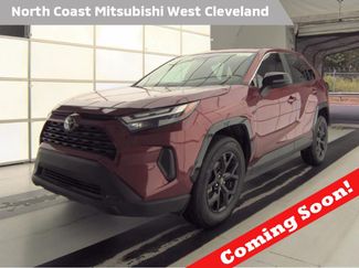Used 2025 Toyota RAV4 LE FWD video 1