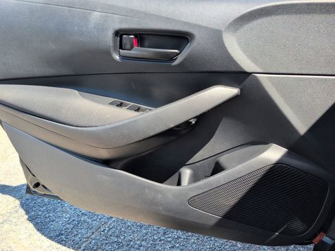 Used 2024 Toyota Corolla LE image 15