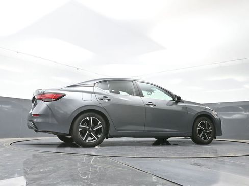 Used 2024 Nissan Sentra SV image 48