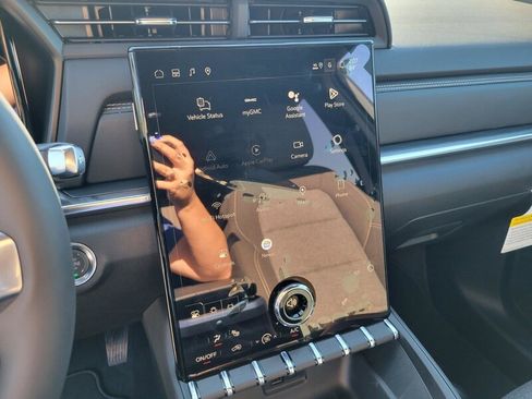 New 2026 GMC Terrain Elevation image 20