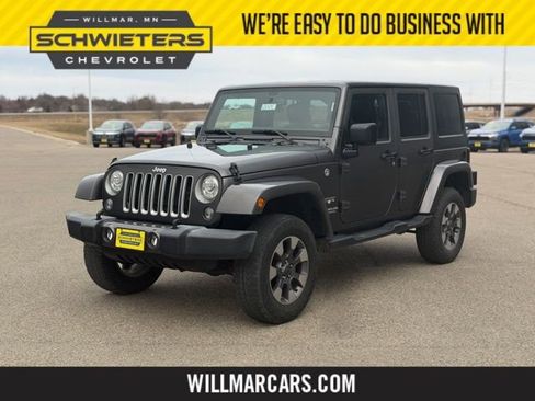Used 2017 Jeep Wrangler Unlimited Sahara w/ Connectivity Group AWD/4WD image 1