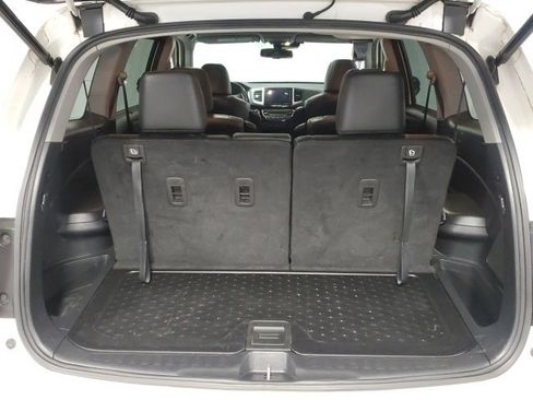 Used 2016 Honda Pilot Elite image 21