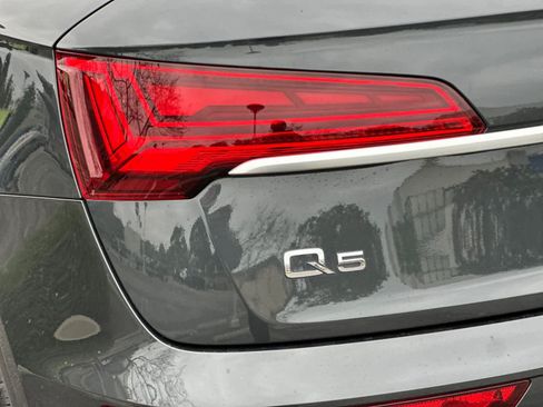 Used 2023 Audi Q5 Prestige AWD/4WD image 28