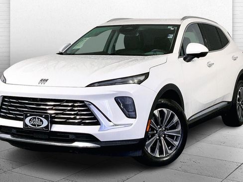 Used 2025 Buick Envision Preferred image 15