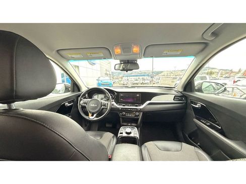 Used 2022 Kia Niro EX w/ Cold Weather Package image 10