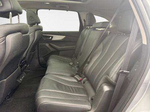 Used 2023 Acura MDX SH-AWD w/ Technology Package image 24