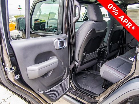 New 2026 Jeep Wrangler Unlimited Rubicon w/ Safety Group image 26