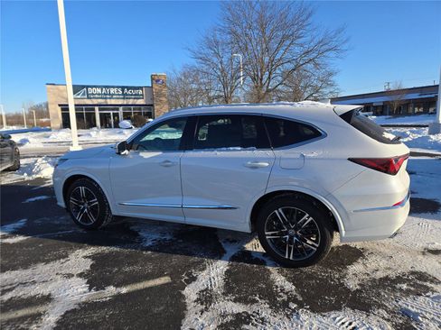 New 2026 Acura MDX SH-AWD w/Advance image 27