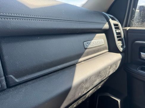 Used 2022 RAM 2500 Laramie AWD/4WD image 15