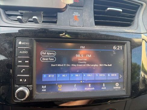 Used 2019 Nissan Sentra S FWD image 11