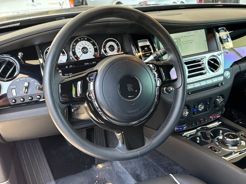 Certified 2014 Rolls-Royce Wraith RWD image 13