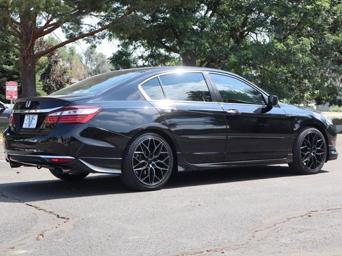 Used 2016 Honda Accord Sport image 5