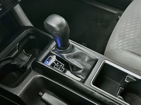 Used 2023 Toyota Tacoma SR w/ SR Convenience Package RWD image 16