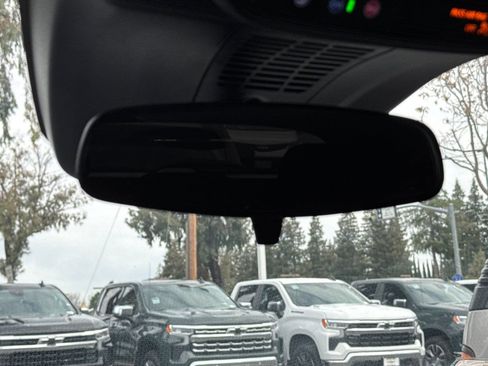 Used 2026 Chevrolet Blazer EV LT FWD image 25