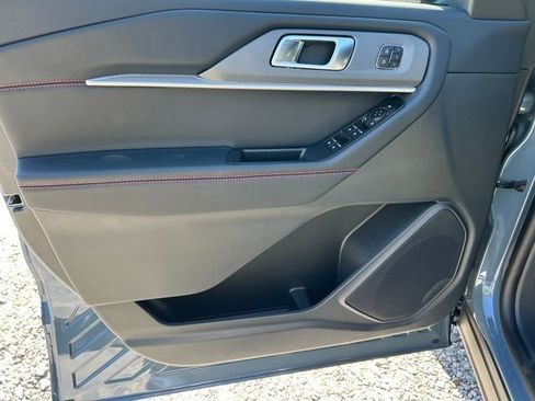 New 2026 Ford Explorer ST-Line w/ ST-Line Street Pack RWD image 11
