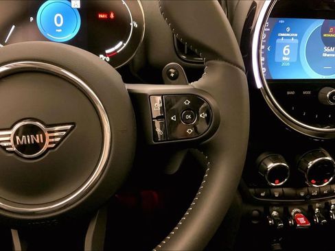 Certified 2024 MINI Cooper Countryman S w/ Premium Package AWD/4WD image 19