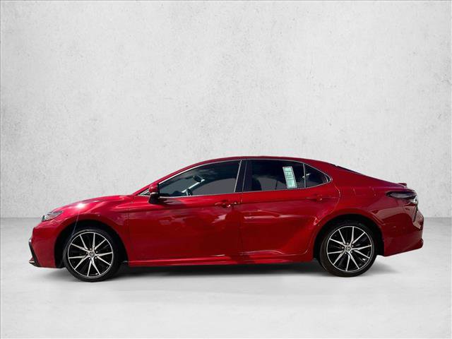 Used 2022 Toyota Camry SE w/ Audio Upgrade Package FWD image 4