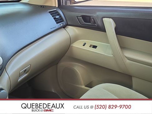Used 2010 Toyota Highlander 4WD image 21