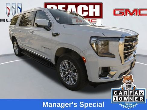 Used 2023 GMC Yukon XL SLT image 1