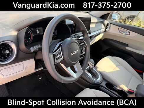 Certified 2023 Kia Forte LXS w/ LXS Technology Package FWD image 14