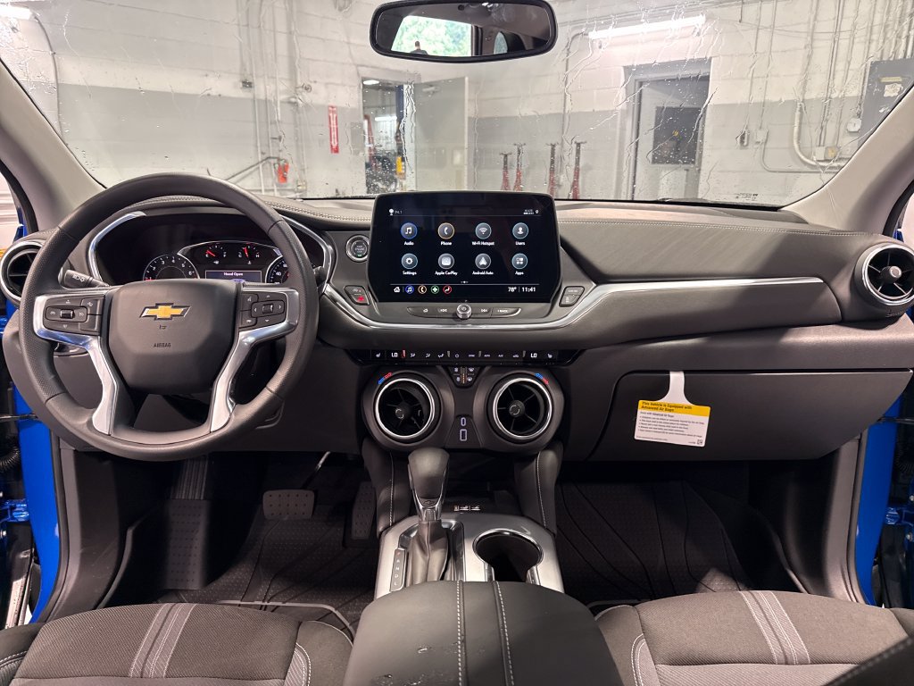 New 2026 Chevrolet Blazer LT w/ Convenience Package FWD image 31
