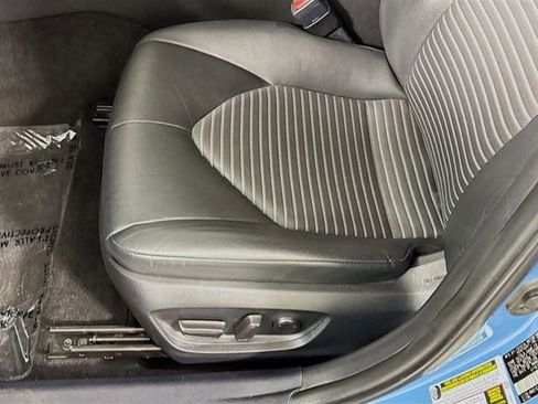Certified 2023 Toyota Camry SE FWD image 20