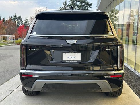 New 2026 Cadillac Vistiq Premium Luxury image 4
