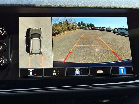 Certified 2022 Buick Envision Avenir w/ Technology Package II AWD/4WD image 18