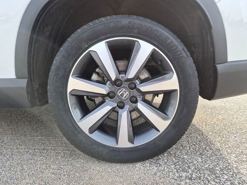 Used 2023 Honda Pilot Elite image 9