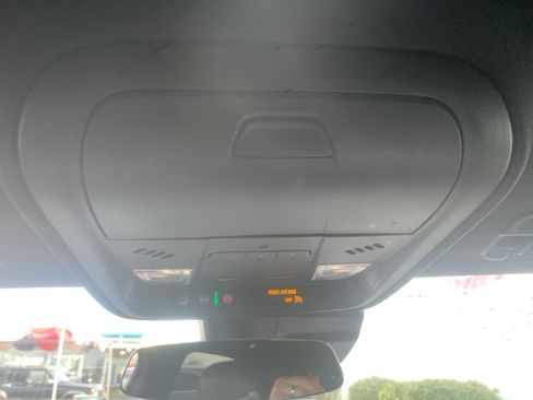 Used 2023 Cadillac XT4 Premium Luxury image 26