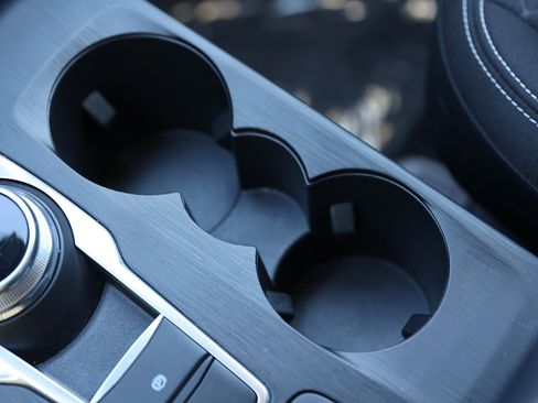 Used 2025 Ford Escape Active image 34