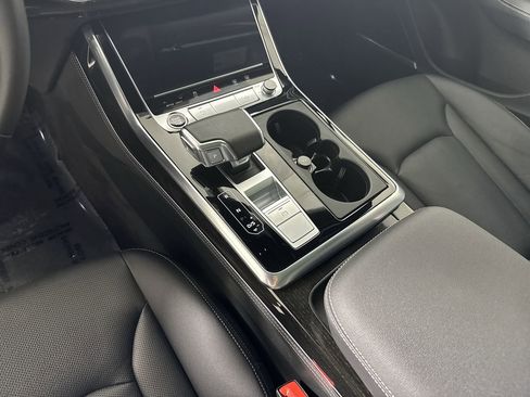 Used 2025 Audi Q7 3.0T Premium Plus w/ Premium Plus Package image 23