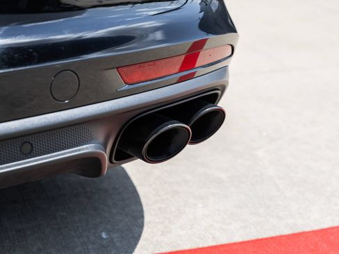Certified 2023 Porsche Panamera 4 Platinum Edition AWD/4WD image 16
