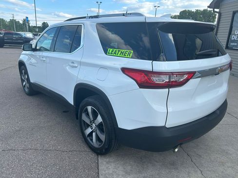 Used 2018 Chevrolet Traverse LT AWD/4WD image 7