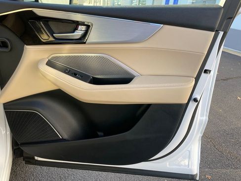 Used 2023 Acura MDX SH-AWD image 30