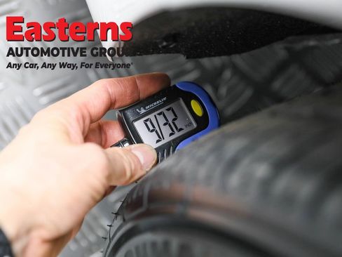 Used 2024 Toyota Camry SE image 25