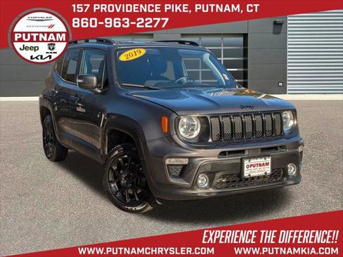 Certified 2019 Jeep Renegade Altitude w/ Quick Order Package 2XM image 1
