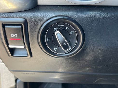 Used 2018 Porsche Cayenne GTS AWD/4WD image 29